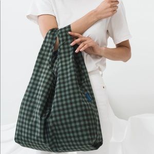 ISO green plaid / gingham Baggu bag